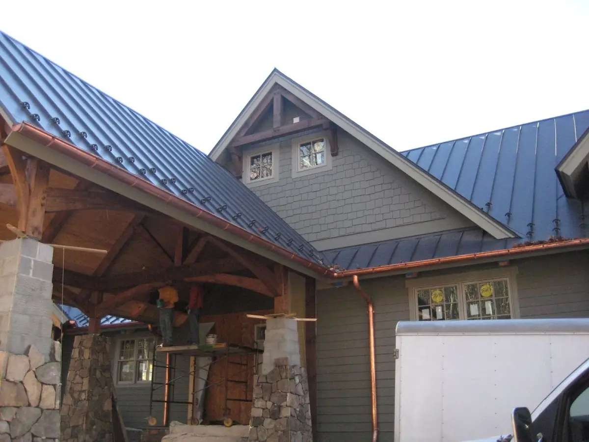 Craftsman Roofing team delivering quality roofing work in Columbia